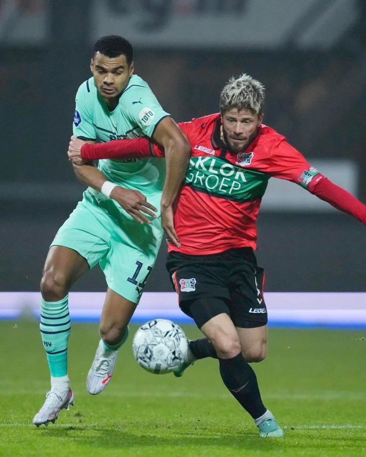 细腻的脚法 细腻的脚法