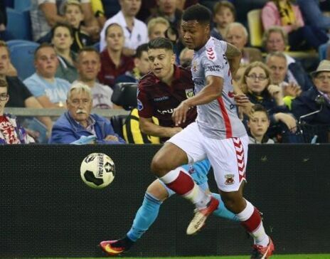 年队上调 年队上调