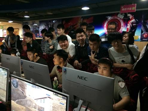 样是关键词 样是关键词