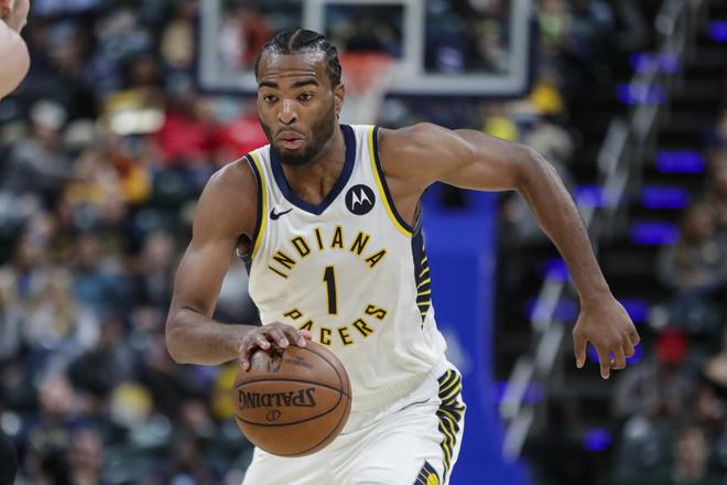 三后卫轮换 三后卫轮换